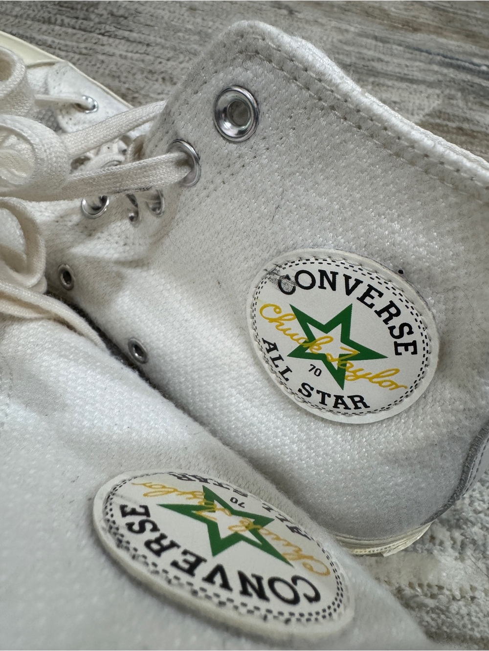 Converse Kids White High-Top Sneakers with Green Star Details - Picture 4 of 6